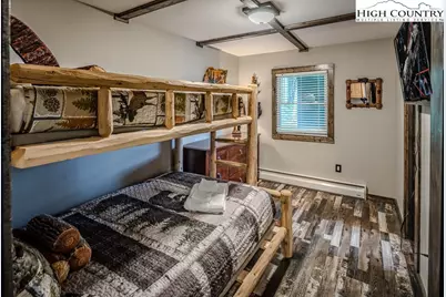 128 Hawthorn Road, Beech Mountain, NC 28604 - Photo 41