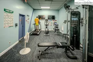 301 Pinnacle Inn Rd, Beech Mountain, NC 28604 - Photo 31