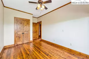 321 Laurel Highlands Dr, Grassy Creek, NC 28631 - Photo 29