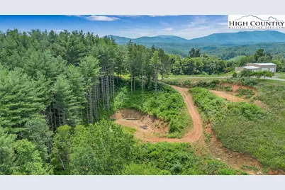 321 Laurel Highlands Drive, Grassy Creek, NC 28631 - Photo 13