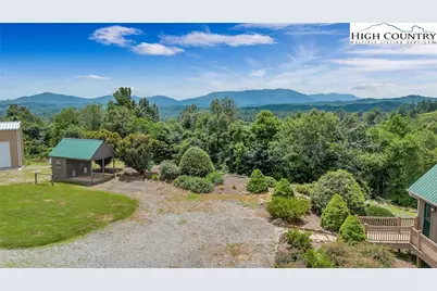 321 Laurel Highlands Drive, Grassy Creek, NC 28631 - Photo 11