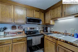 303 Sugar Top Dr, Sugar Mountain, NC 28604 - Photo 15