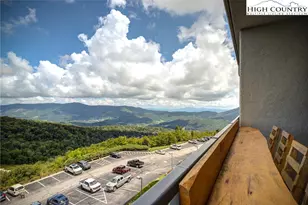 303 Sugar Top Dr, Sugar Mountain, NC 28604 - Photo 5