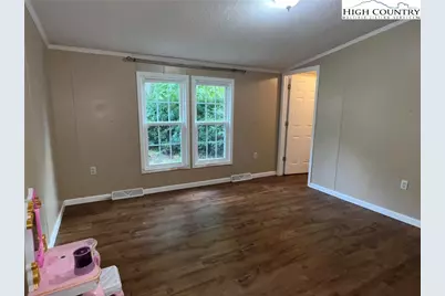 1980 Mountain Dale Road, Vilas, NC 28692 - Photo 19