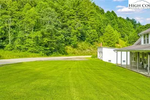 949 Coy Ham Rd, Lansing, NC 28643 - Photo 7