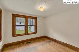 949 Coy Ham Rd, Lansing, NC 28643 - Photo 21