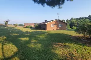427 J E Gentry Rd, Crumpler, NC 28640 - Photo 9