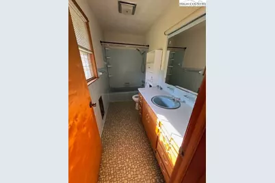 427 J E Gentry Road, Jefferson, NC 28640 - Photo 19