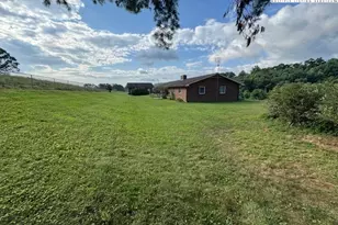 427 J E Gentry Rd, Crumpler, NC 28640 - Photo 7