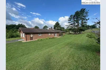 427 J E Gentry Road, Jefferson, NC 28640 - Photo 3