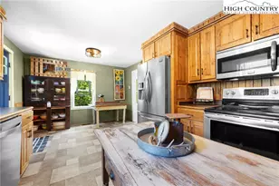 261 Tumbling Brk Dr, Banner Elk, NC 28604 - Photo 19