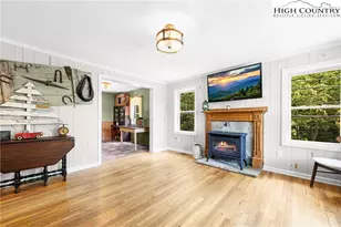 261 Tumbling Brk Dr, Banner Elk, NC 28604 - Photo 9