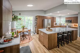 710 Pine Ridge Rd, Beech Mountain, NC 28604 - Photo 9