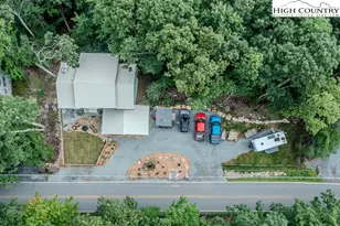 710 Pine Ridge Rd, Beech Mountain, NC 28604 - Photo 41