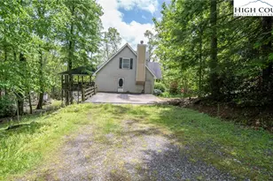 182 Henley Ln, Linville, NC 28646 - Photo 3