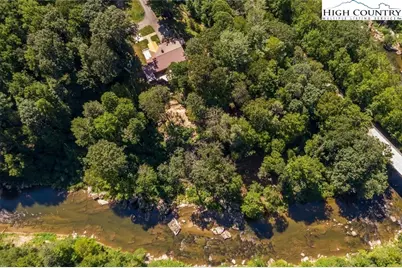 389 Auborn Trivette Road, Sugar Grove, NC 28679 - Photo 3