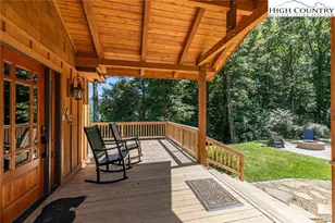 389 Auborn Trivette Rd, Sugar Grove, NC 28679 - Photo 7