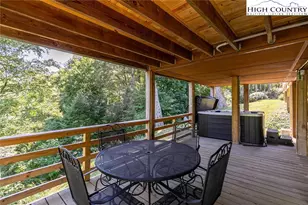 389 Auborn Trivette Rd, Sugar Grove, NC 28679 - Photo 29