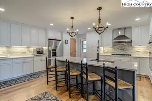 389 Auborn Trivette Rd, Sugar Grove, NC 28679 - Photo 11