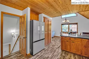 98 New Ridge Ln, Piney Creek, NC 28663 - Photo 15