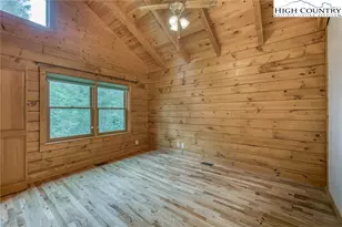 5023 Elk Park Hwy, Elk Park, NC 28622 - Photo 21