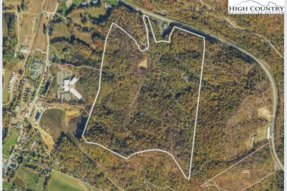 5023 Elk Park Highway, Elk Park, NC 28622 - Photo 37