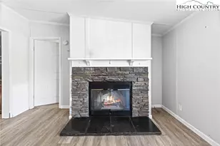 111 Oxford Ln, Blowing Rock, NC 28605 - Photo 23