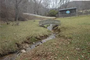 111 Oxford Ln, Blowing Rock, NC 28605 - Photo 5