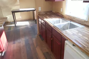 111 Oxford Ln, Blowing Rock, NC 28605 - Photo 9