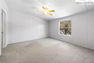 111 Oxford Ln, Blowing Rock, NC 28605 - Photo 25