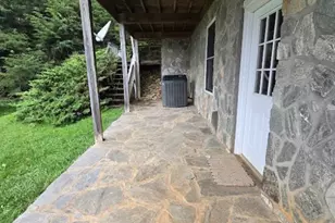 979 Wagon Rd, Warrensville, NC 28693 - Photo 43