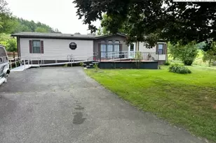 32 Stoneacres Ln, Independence, VA 24348 - Photo 3