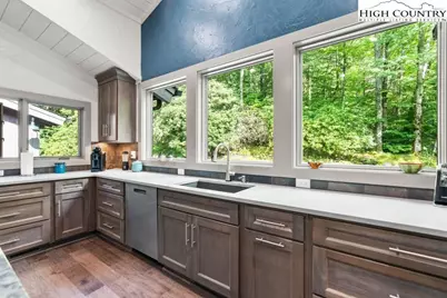 1325 Golf Course Road, Linville, NC 28646 - Photo 19