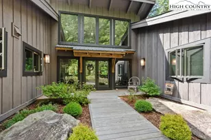 1325 Golf Course Rd, Linville, NC 28646 - Photo 9