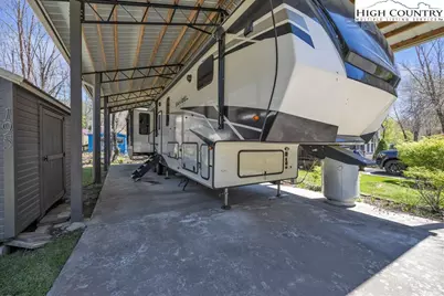 195 Finch Way, West Jefferson, NC 28694 - Photo 1