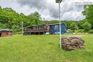 285 Roaring Fork Rd, Todd, NC 28684 - Photo 3