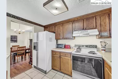 303 Sugar Top Drive #2716, Sugar Mountain, NC 28604 - Photo 7