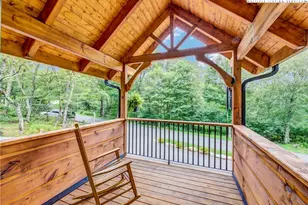 196 Cloud Spring Dr, Sugar Mountain, NC 28604 - Photo 15