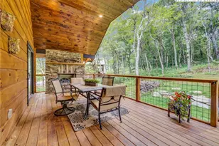 196 Cloud Spring Dr, Sugar Mountain, NC 28604 - Photo 11