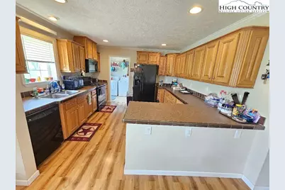 459 Edwards Rd, Ennice, NC 28623 - Photo 11