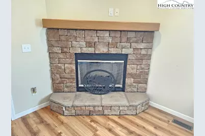 459 Edwards Rd, Ennice, NC 28623 - Photo 7