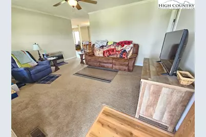 459 Edwards Rd, Ennice, NC 28623 - Photo 9