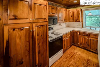 478 Laurel Hills Road, Newland, NC 28657 - Photo 33