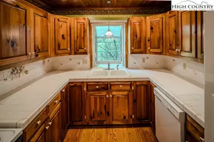 478 Laurel Hills Rd, Newland, NC 28657 - Photo 31