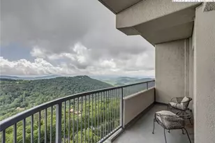 303 Sugar Top Dr, Sugar Mountain, NC 28604 - Photo 23
