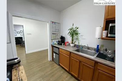 875 Mount Jefferson Road #2, West Jefferson, NC 28694 - Photo 9