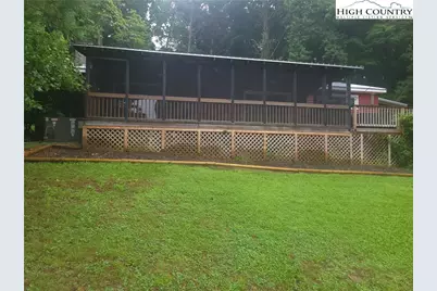 211 Parkway Lane, Sparta, NC 28675 - Photo 3