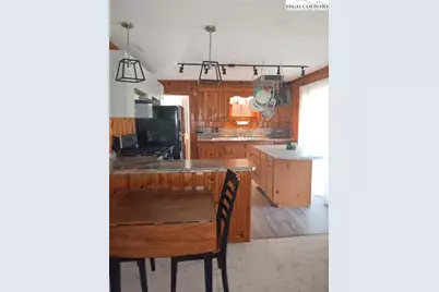 211 Parkway Lane, Sparta, NC 28675 - Photo 13