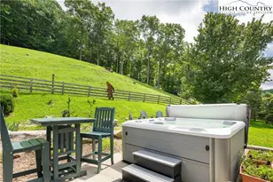 3760 Bald Mountain Rd, West Jefferson, NC 28694 - Photo 9