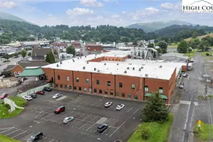 201 Jefferson Station Pl, West Jefferson, NC 28694 - Photo 49